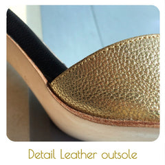 Fitting/ display Sample - Gold and black peep toe platform Sandals, size 37.5