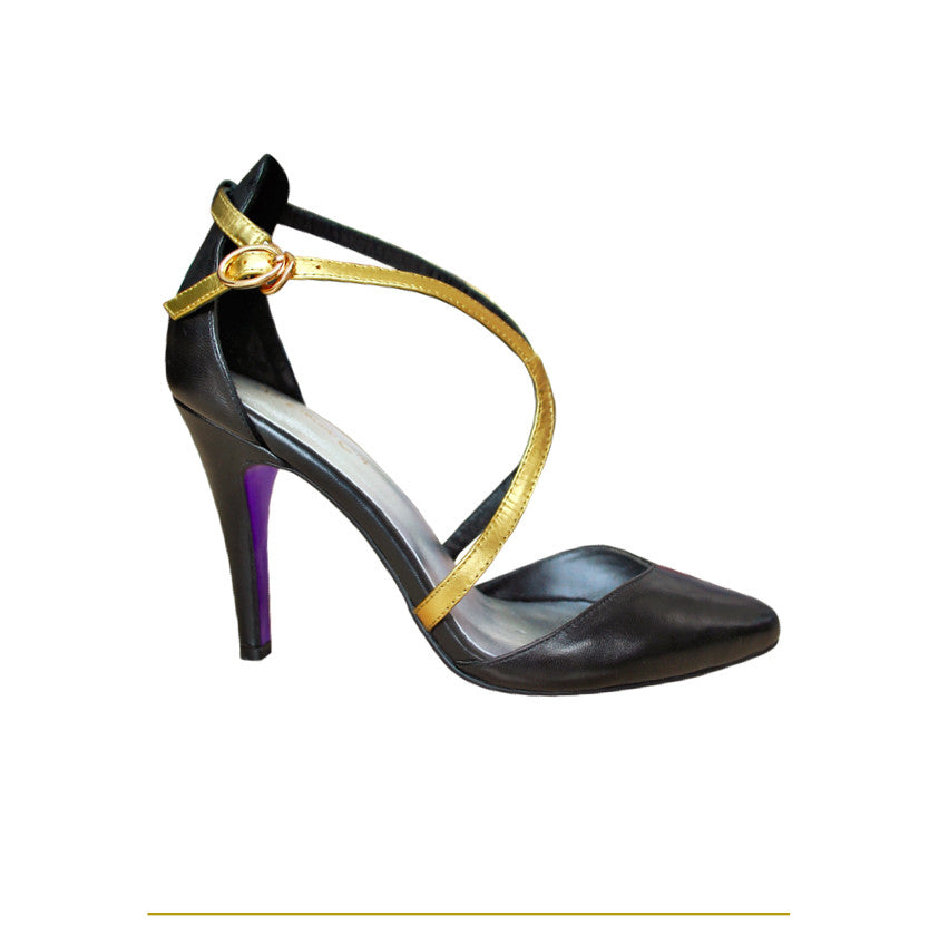 Fitting/ displays - Black and Gold pointy leather Pumps - Sizes 38, 40 (Grade A)