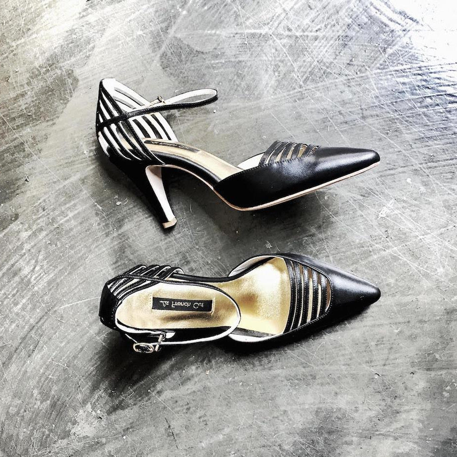 Spring Limited - Black leather strappy pointy pumps, size 35 (New)