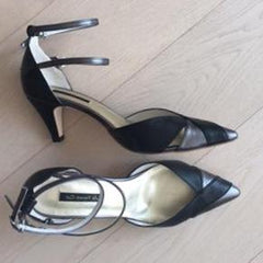 Winter Limited - Black and Dark silver leather pumps