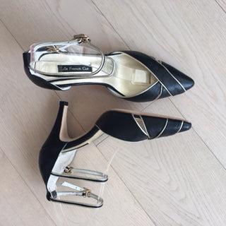 Winter Limited - Black & Gold pipping leather pumps - Size 38 (Grade B)