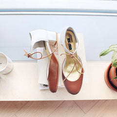 Spring Limited - Brown and White leather pumps