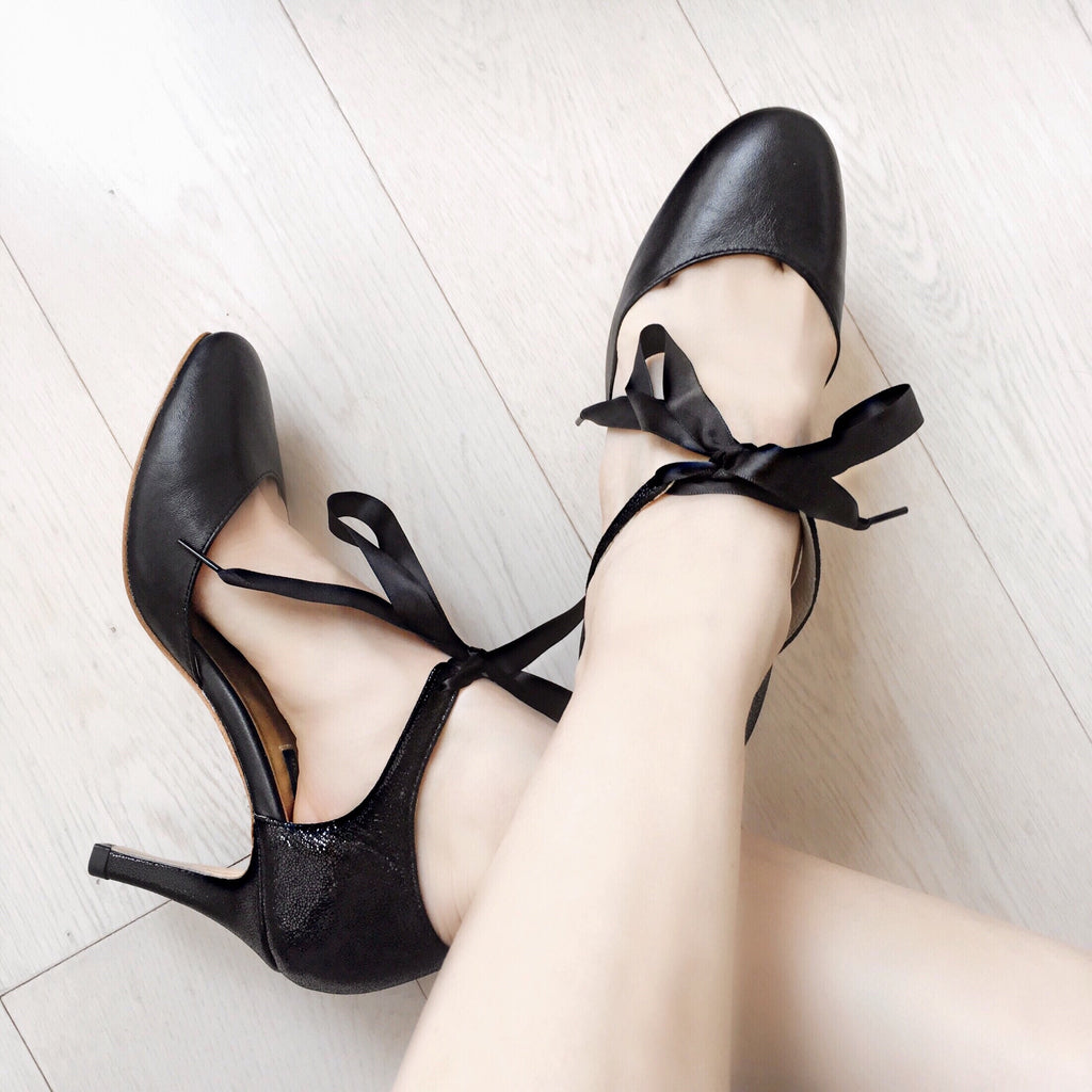Winter Limited - Black and Shimmery leather Pumps - sizes 38, 39, 40 (New)
